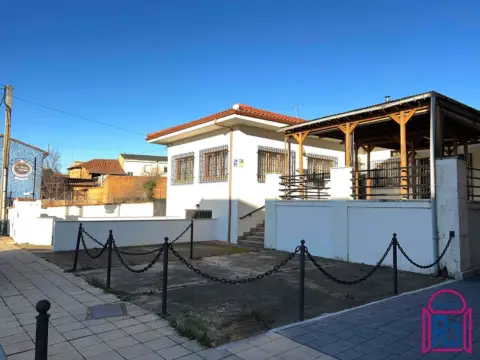 Casa en Carbajal de La Legua