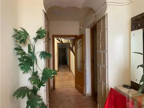 Terreno en Av. Reyes Católicos
