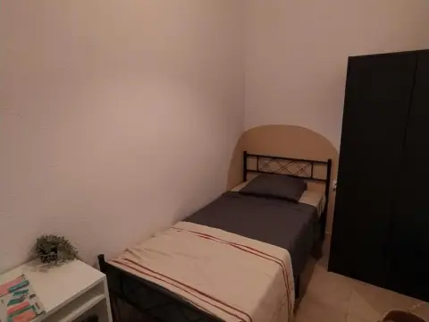 Habitación en El Camp de l'Arpa del Clot