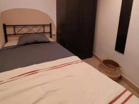 Habitación en El Camp de l'Arpa del Clot