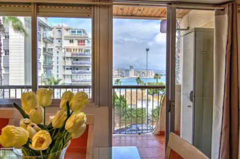 Piso en calle >C. Dénia, nº >