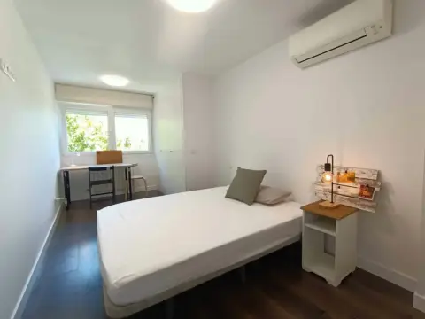 Habitación en Palomeras Sureste