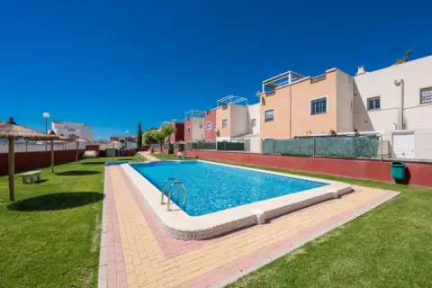 Piso en Carrer del Lago Bañolas, nº >