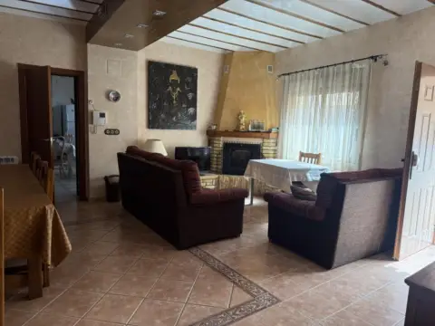 Casa adosada en calle >Carr. Murcia-Barinas, nº >