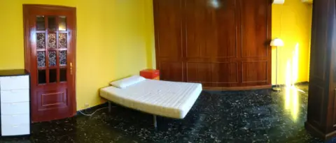 Habitación en En Corts