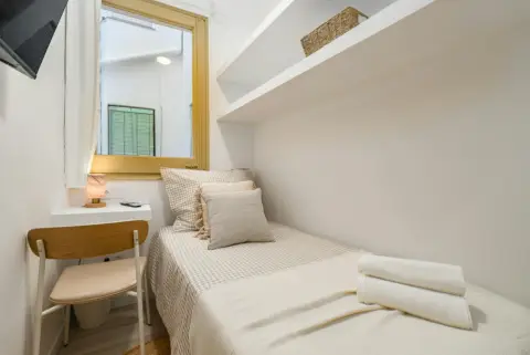 Habitación en El Camp de l'Arpa del Clot