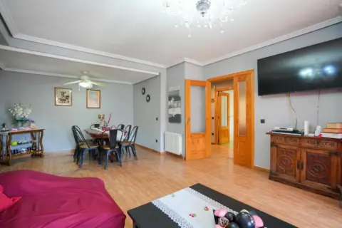 Casa adosada en calle >C. Río Lozoya, nº >