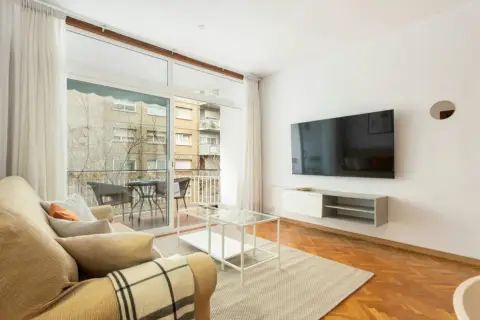 Habitación en El Camp d'en Grassot-Gràcia Nova