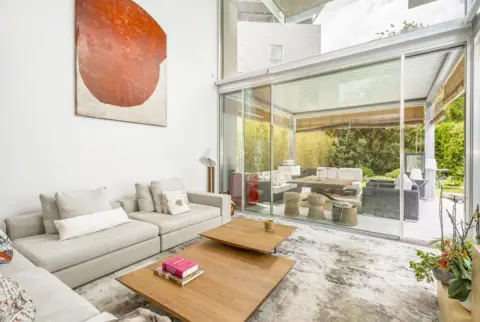 Dúplex en calle >P.º de La Habana, nº >