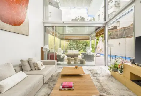 Dúplex en calle >P.º de La Habana, nº >