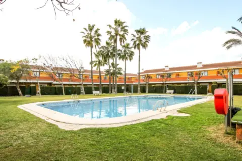 Casa pareada en Els Poblets