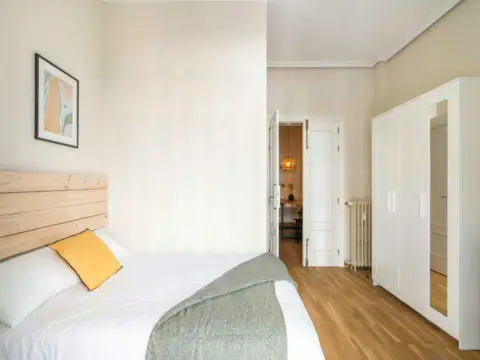 Habitación en Castellana
