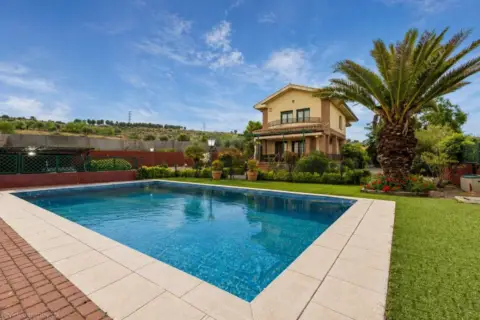 Casa unifamiliar en calle de Barranquillos, nº >