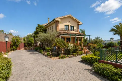 Casa unifamiliar en calle de Barranquillos, nº >