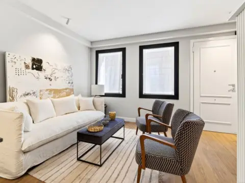 Casa adosada en calle >C. de Zabaleta, nº >