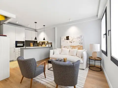 Casa adosada en calle >C. de Zabaleta, nº >