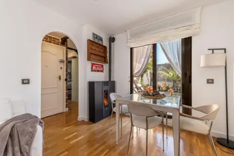 Ático en calle >C. Manuel Álvarez, nº >