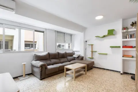 Piso en calle >Avinguda de La Albufera, nº >