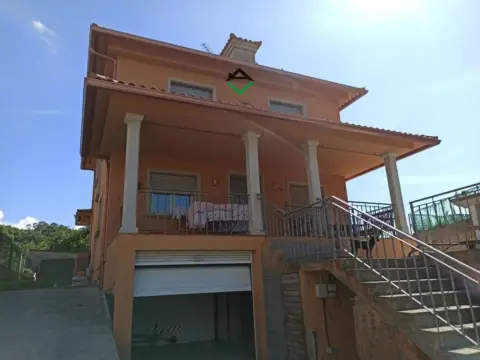Chalet en Moaña