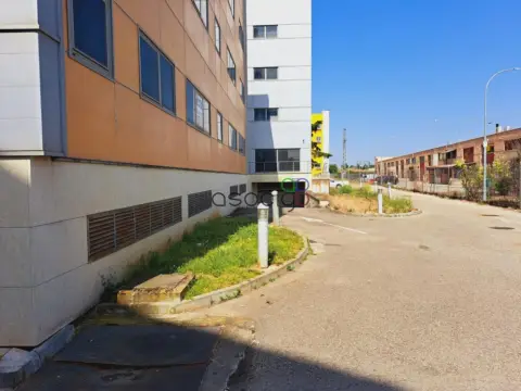 Garaje en Zona Francisco Aritio