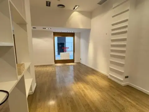 Local comercial en calle >C. Marín García, nº >