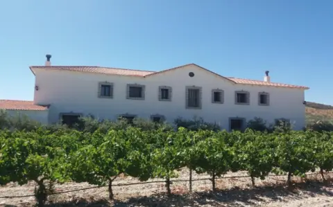 Casa unifamiliar en calle >Av. de Oria, nº >