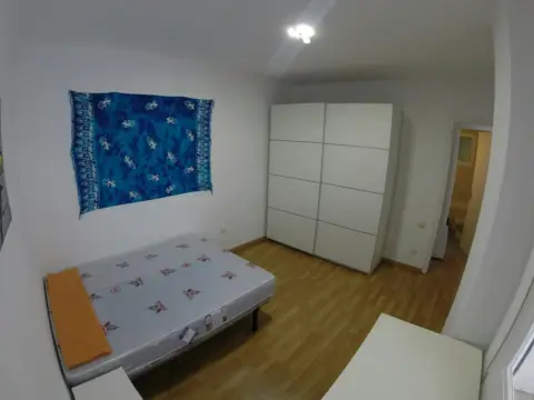 Habitación en El Camp de l'Arpa del Clot