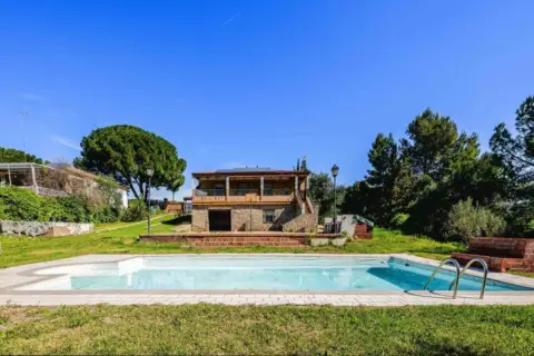 Casa unifamiliar en calle >C. Sierra de Cazorla, nº >