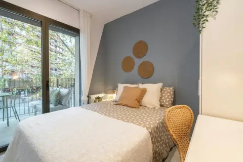 Habitación en Sants-Badal
