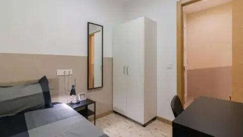Habitación en El Camp de l'Arpa del Clot