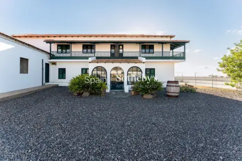 Casa en calle Carretera de Telde A Santa Brígida Gc 80, Km. 7´5,, nº 80