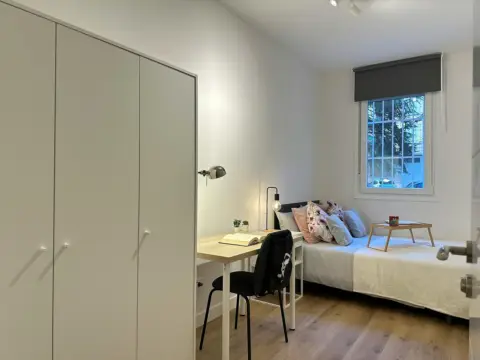 Habitación en Valderas-Los Castillos-Parque Lisboa