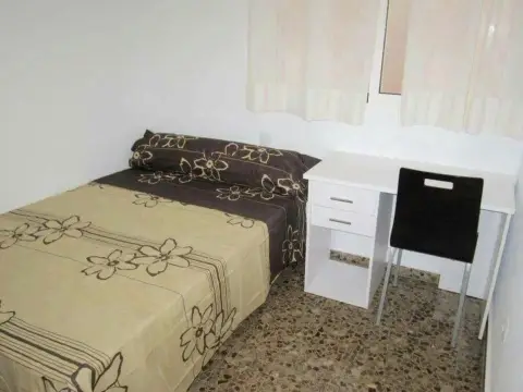 Habitación en La Creu Coberta