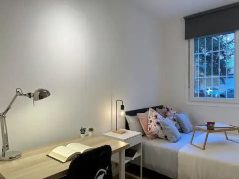Habitación en Valderas-Los Castillos-Parque Lisboa