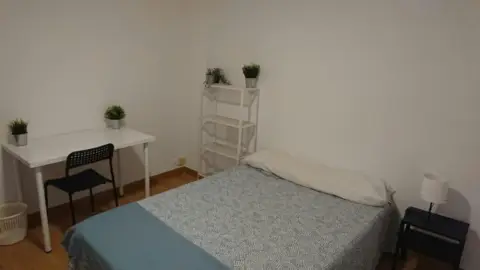 Habitación en Las Margaritas-Universidad