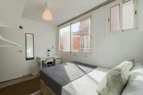 Habitación en Pubilla Cases