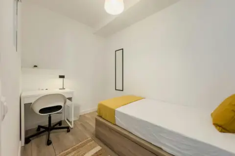 Habitación en Pubilla Cases