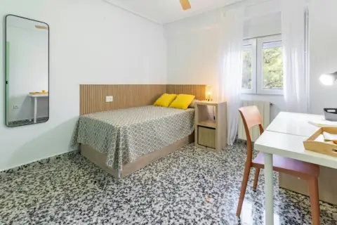 Habitación en Orriols