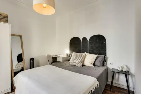 Habitación en Sant Pere-Santa Caterina-La Ribera