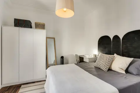 Habitación en Sant Pere-Santa Caterina-La Ribera