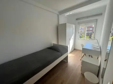 Habitación en Juan de la Cierva
