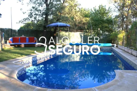 Chalet en La Adrada