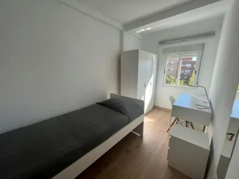 Habitación en Juan de la Cierva