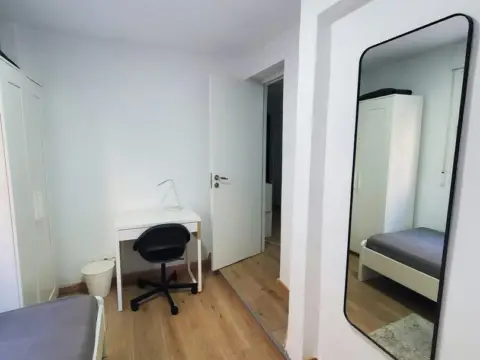 Habitación en Las Margaritas-Universidad