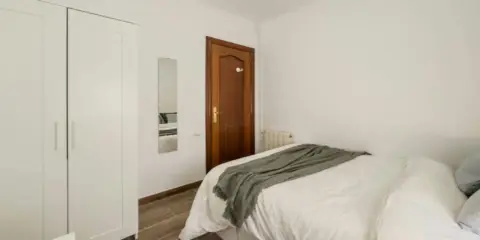 Habitación en El Congrés-Els Indians