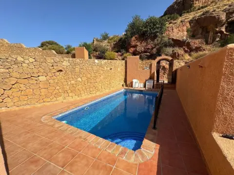 Casa adosada en 5 Sierra Cabrera