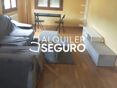 Loft en Ciudad Naranco-Vallobín-La Florida