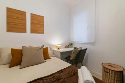 Habitación en El Camp de l'Arpa del Clot