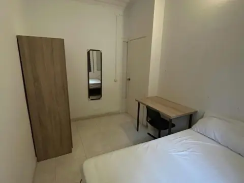 Habitación en Pedralbes