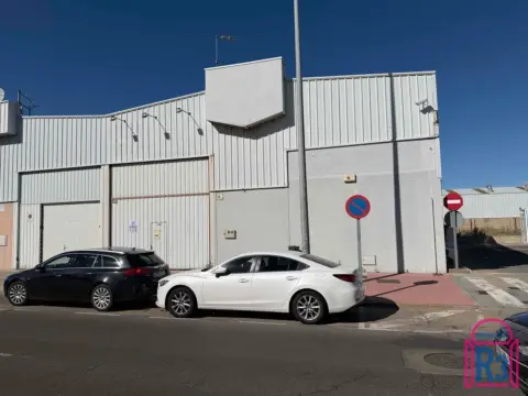 Nave industrial en Santa Ana